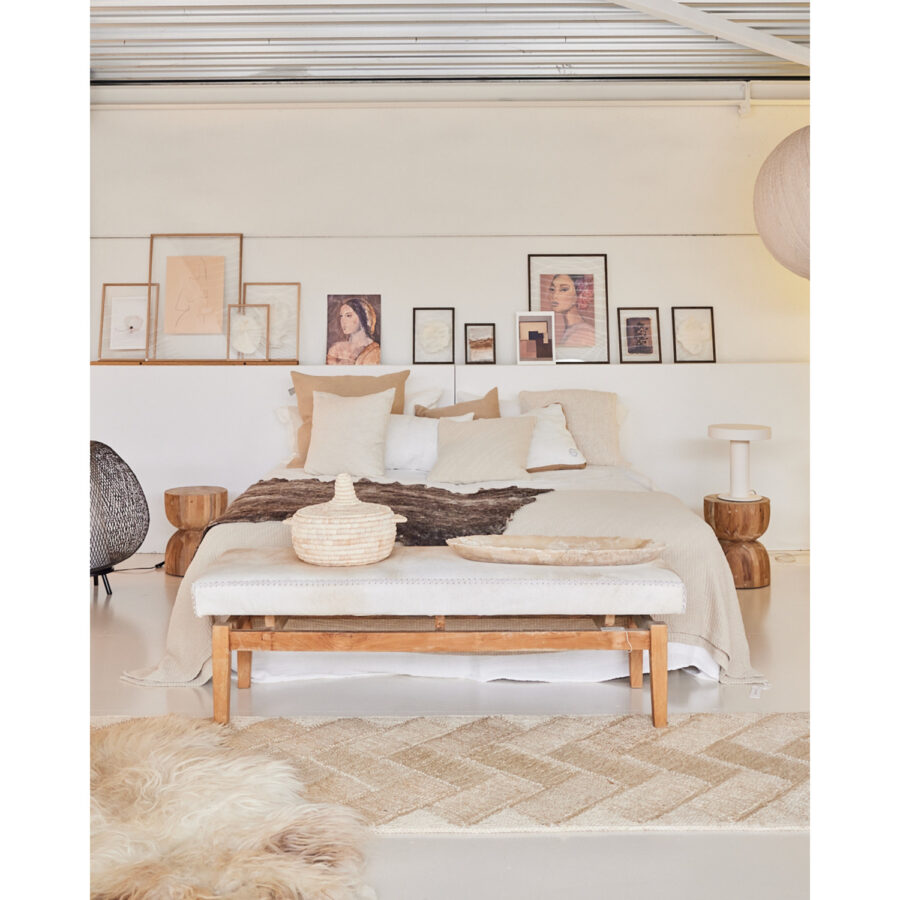 Bed_Moebe_-_zand__big_image