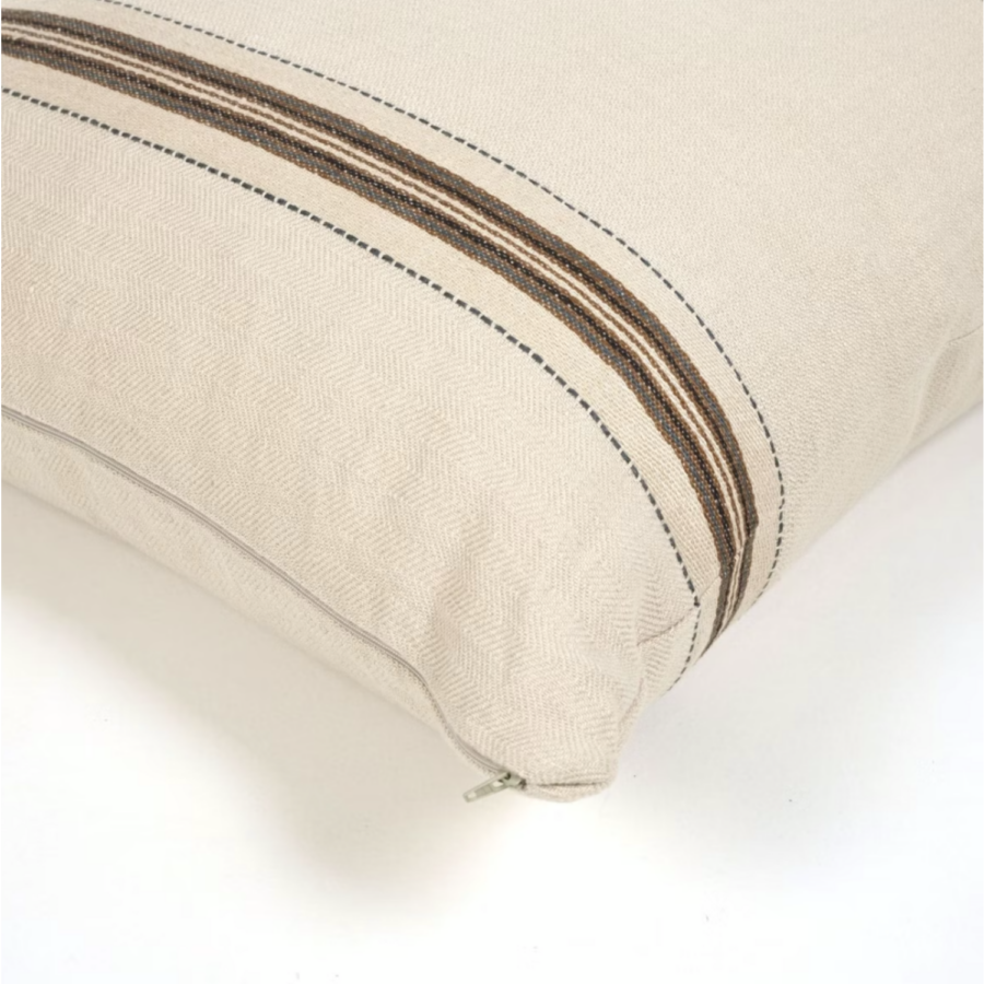 Kussen_Libeco_-_63x63_-_vourkari_stripe_2_big_image-1